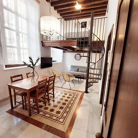 Dona Elvira Alvarez Apartment Malaga