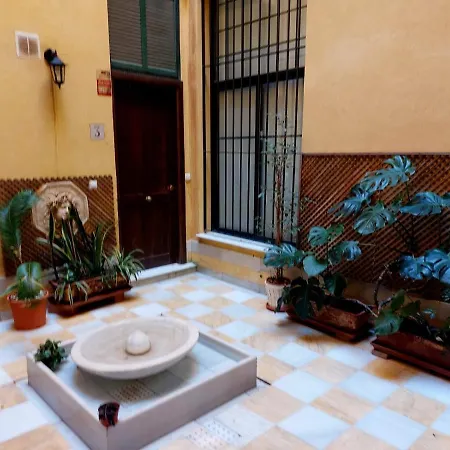 Dona Elvira Alvarez * Málaga